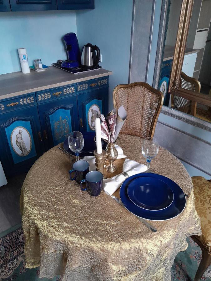 Penthouse En Bleu Royal Apartment Vinca Luaran gambar