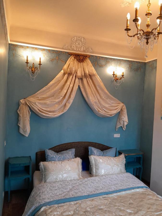 Penthouse En Bleu Royal Apartment Vinca Luaran gambar