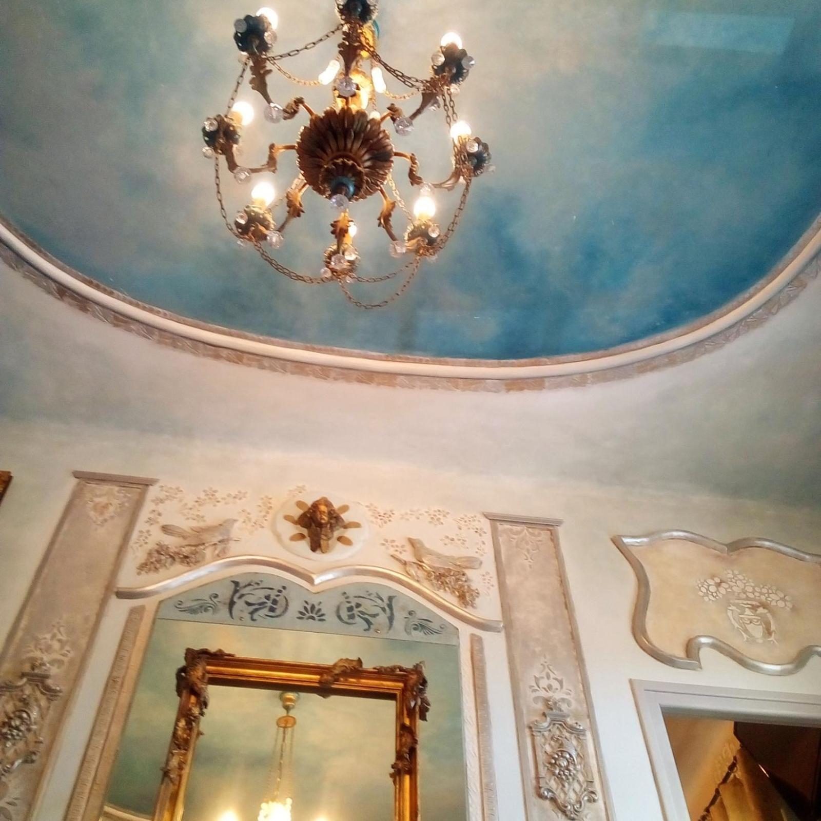 Penthouse En Bleu Royal Apartment Vinca Luaran gambar